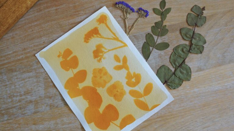 DIY – Comment réaliser des impressions solaires au curcuma (ou anthotype)